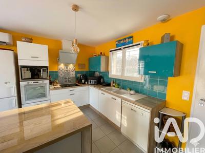 Maison - 80 m² - 4 pièces