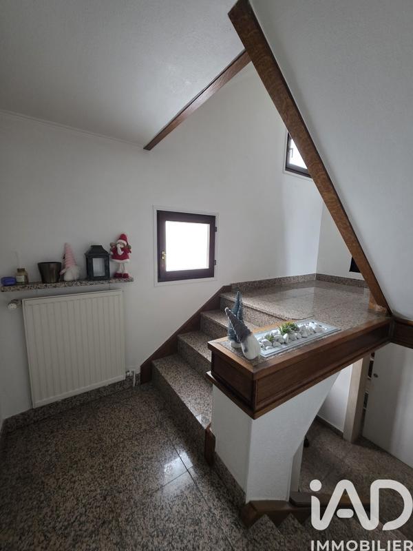 Maison - 144 m² - 6 pièces
