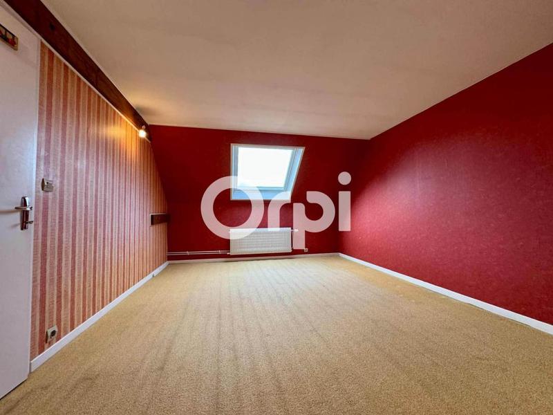 Maison - 206 m² - 7 pièces