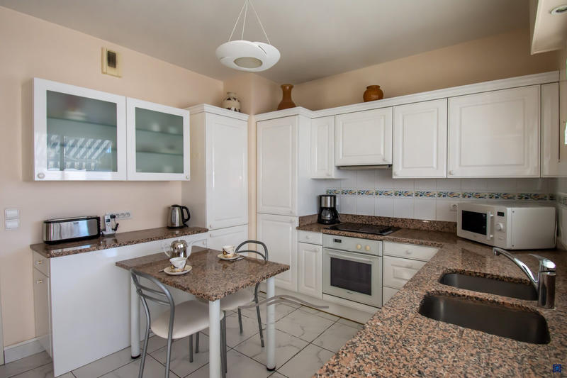 Appartement - 90 m² - 3 pièces