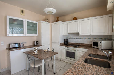 Appartement - 90 m² - 3 pièces