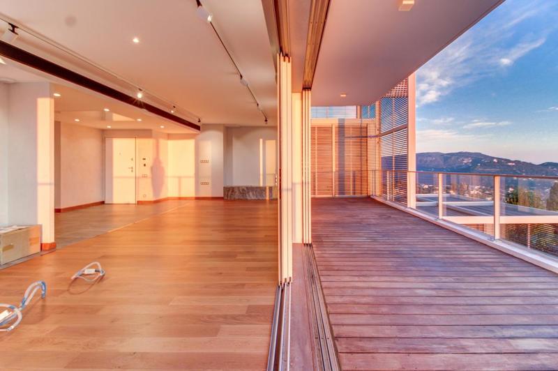 Penthouse - 99 m² - 3 pièces