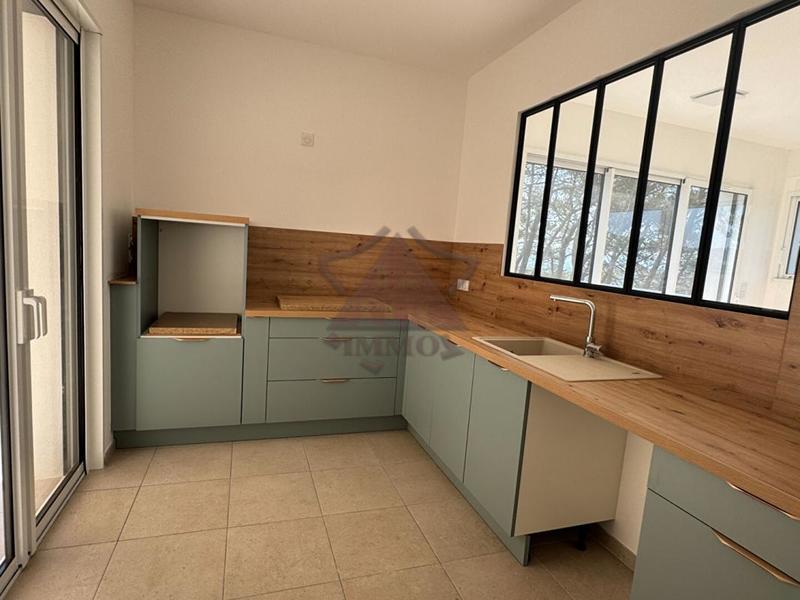 Maison - 87 m² - 4 pièces