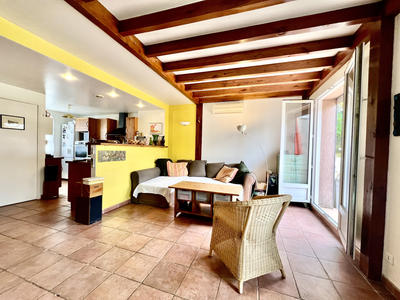 Maison - 89 m² - 5 pièces