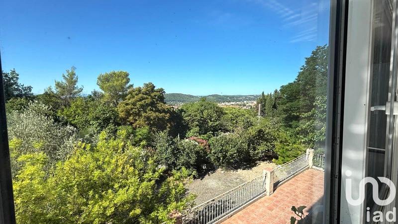 Maison - 485 m² - 27 pièces