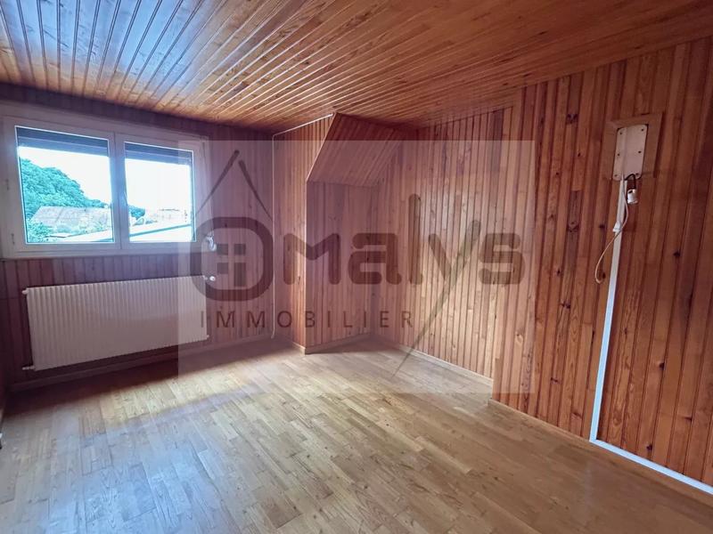 Maison - 115 m² - 5 pièces