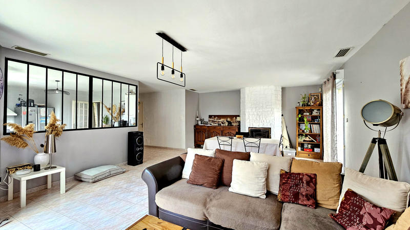 Maison - 111 m² - 4 pièces