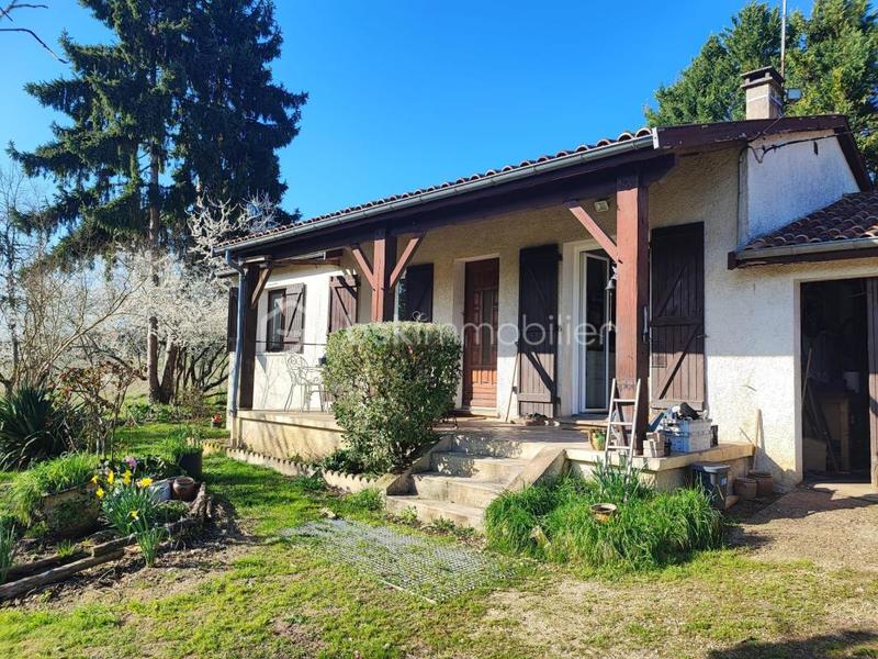 Propriété - 77 m² - 4 pièces