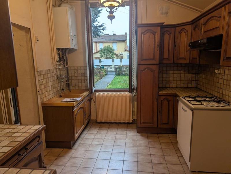 Maison traditionnelle - 85 m² - 3 pièces