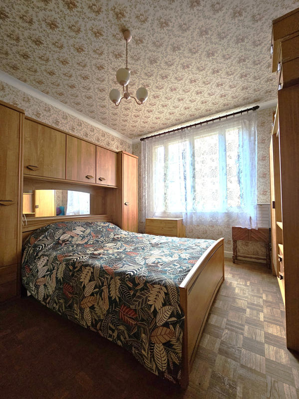 Appartement - 94 m² - 5 pièces