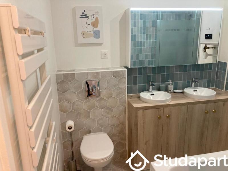 Appartement - 64 m² - 3 pièces