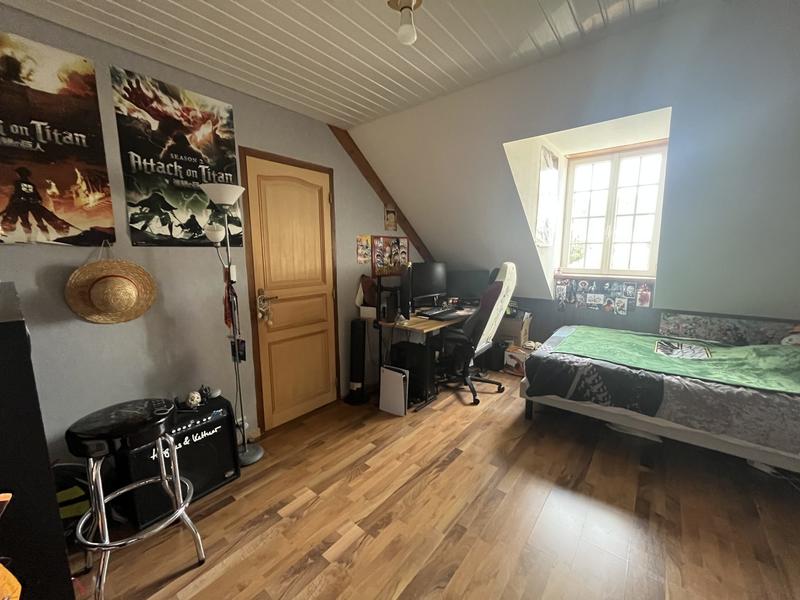 Maison traditionnelle - 171 m² - 7 pièces