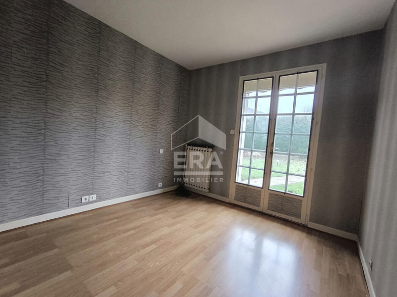 Maison - 227 m² - 9 pièces