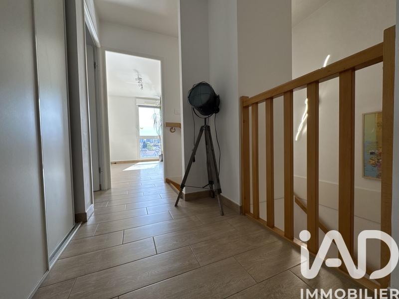 Appartement - 95 m² - 5 pièces