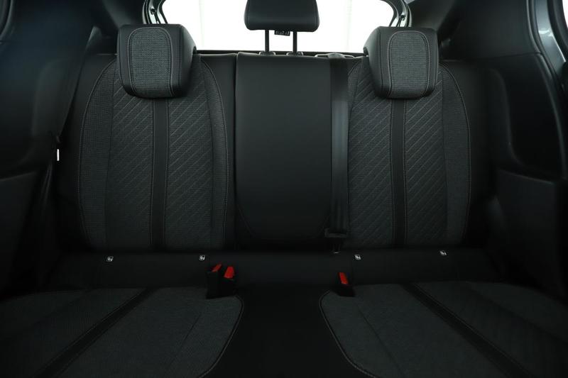 Peugeot 208 1.2 Hybrid Allure e-Dcs6 100 ch