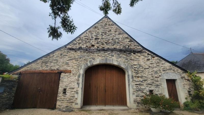 Maison - 195 m² - 9 pièces