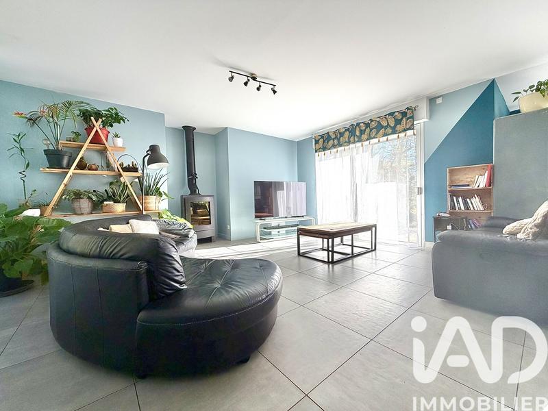 Maison - 217 m² - 8 pièces