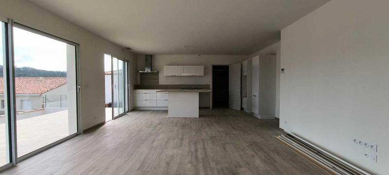 Maison contemporaine - 93 m² - 5 pièces