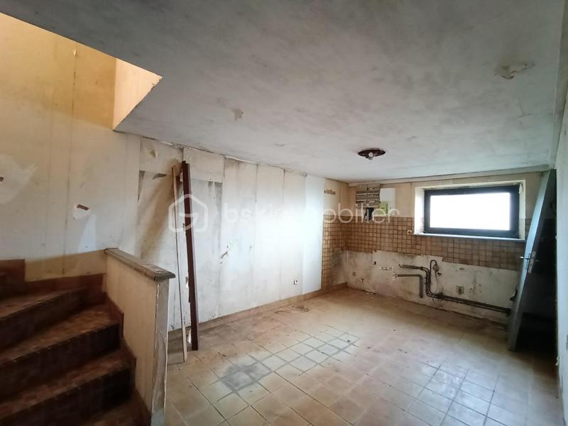Maison en pierre - 137 m² - 6 pièces