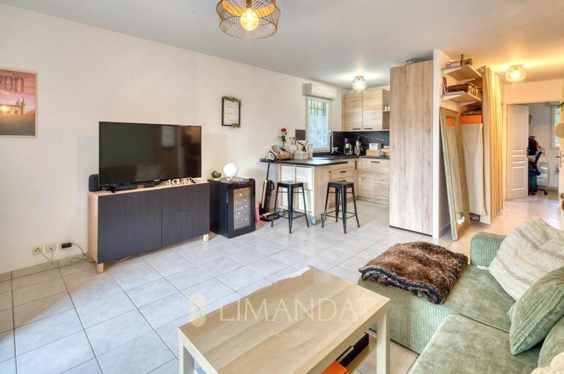 Appartement - 70 m² - 4 pièces