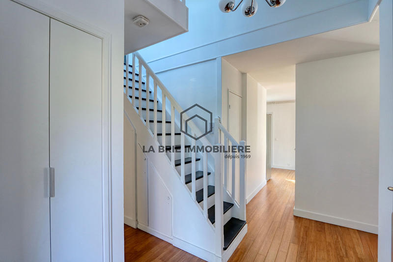 Maison - 108 m² - 5 pièces