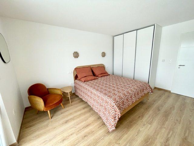 Appartement - 142 m² - 5 pièces