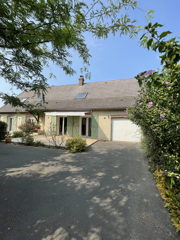 Maison - 182 m² - 7 pièces