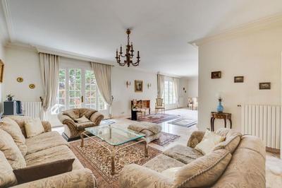 Maison de maîtres - 280 m² - 7 pièces