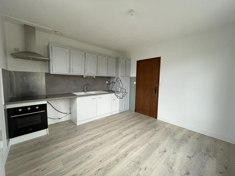 Appartement - 90 m² - 4 pièces