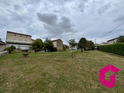 Maison - 190 m² - 7 pièces