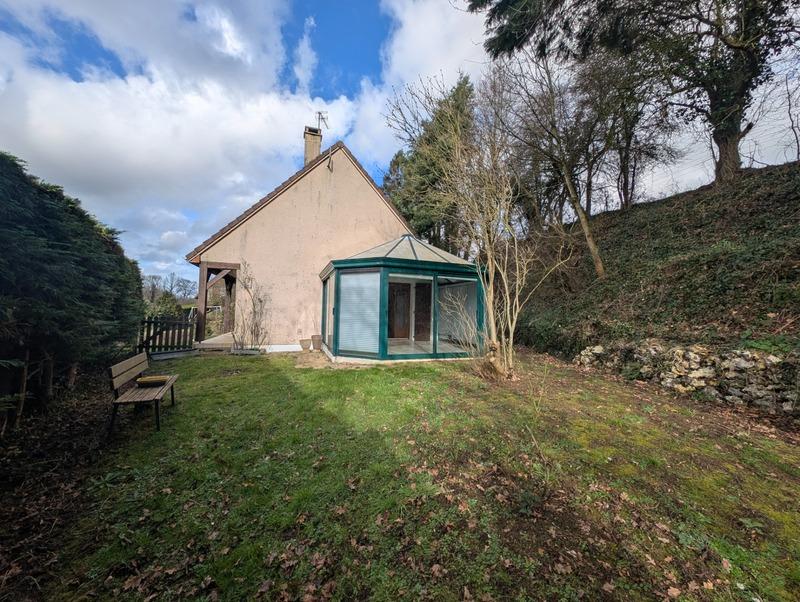 Maison - 98 m² - 4 pièces