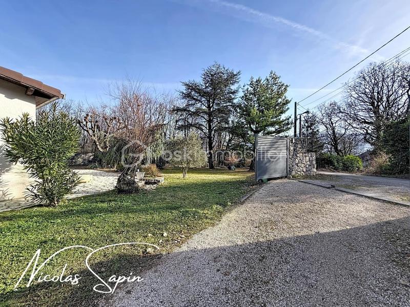 Maison - 91 m² - 5 pièces