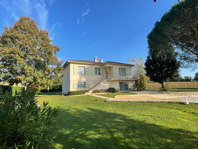 Maison - 172 m² - 6 pièces