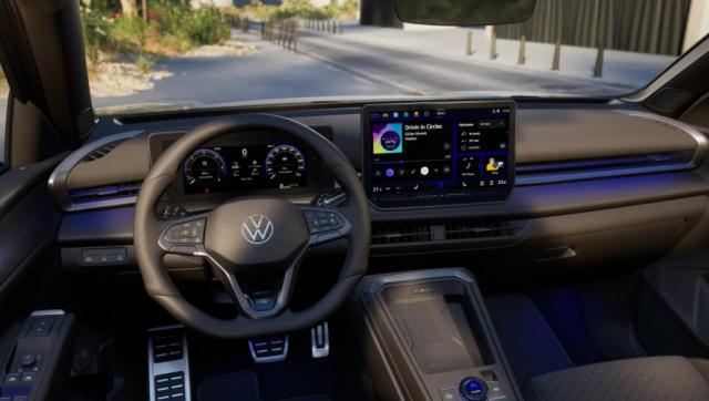 Volkswagen t-Roc 1.5 eTSI Evo2 Hybrid 150 ch Dsg7 R-Line (Dispo Avril)