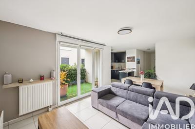 Appartement - 80 m² - 4 pièces