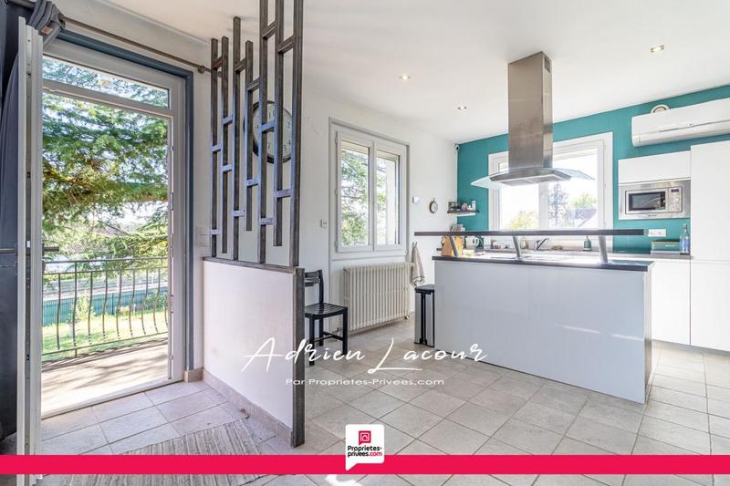 Maison - 98 m² - 6 pièces