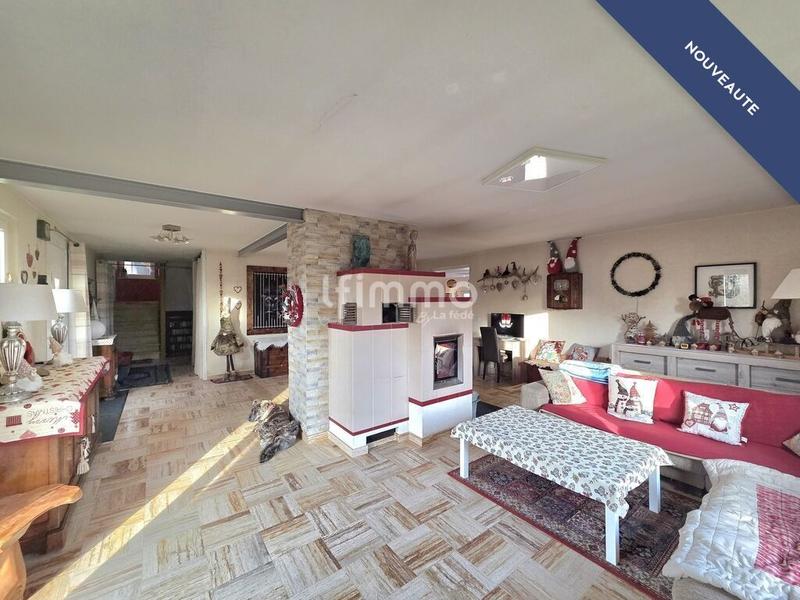 Maison - 198 m² - 7 pièces