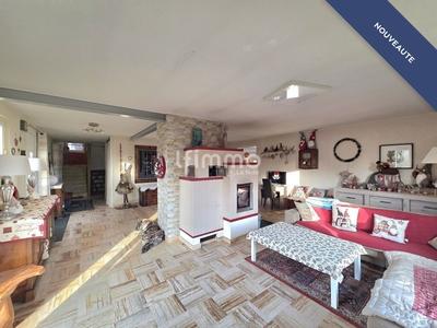 Maison - 198 m² - 7 pièces