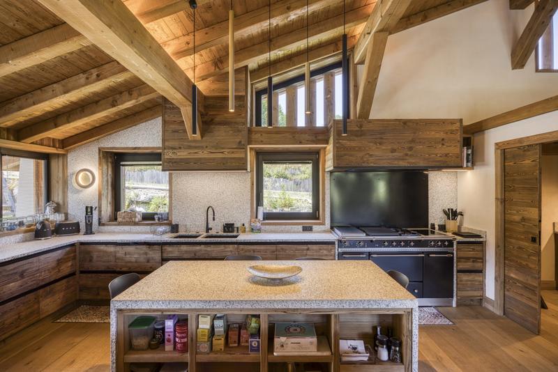 Châlet - 596 m² - 12 pièces