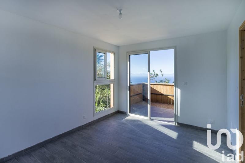 Maison - 159 m² - 6 pièces