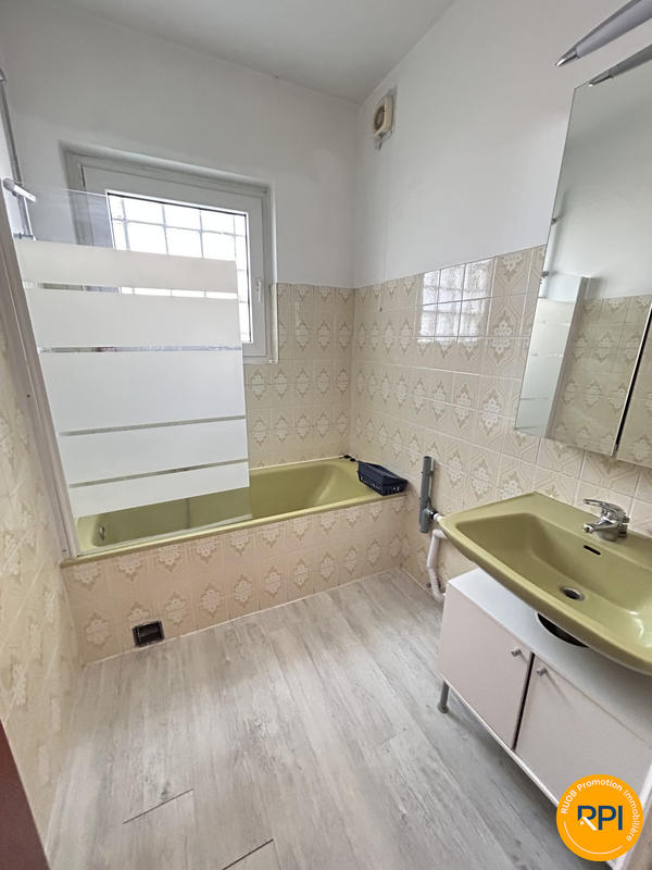 Maison - 206 m² - 10 pièces