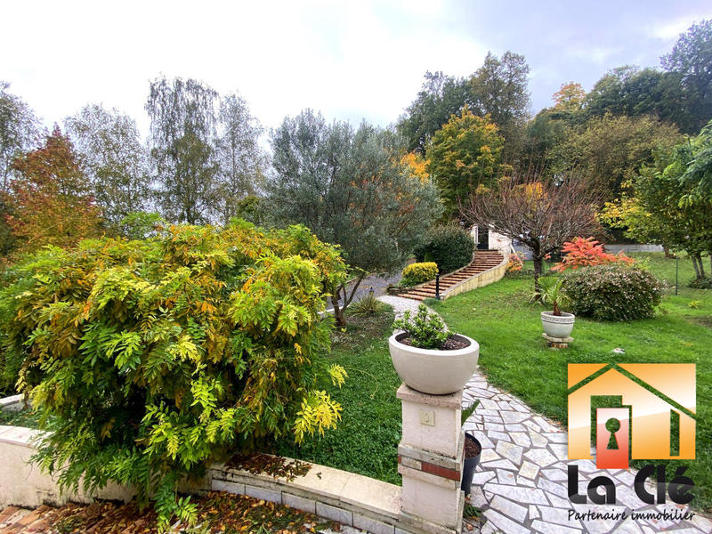 Maison - 105 m² - 5 pièces