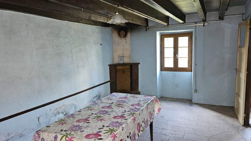 Maison - 85 m² - 5 pièces