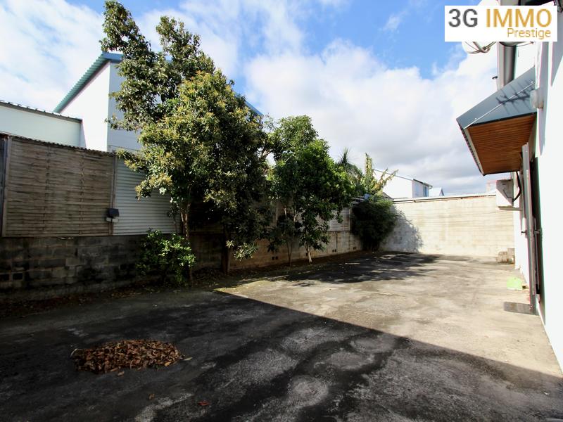 Maison - 140 m² - 8 pièces