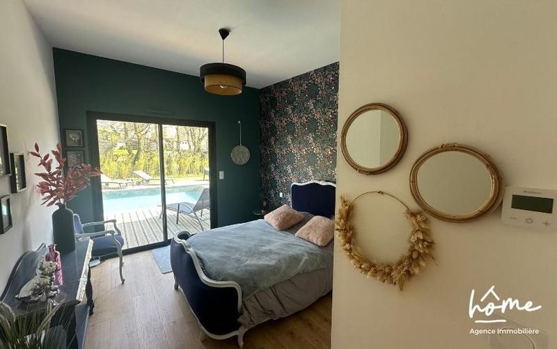 Maison contemporaine - 300 m² - 10 pièces