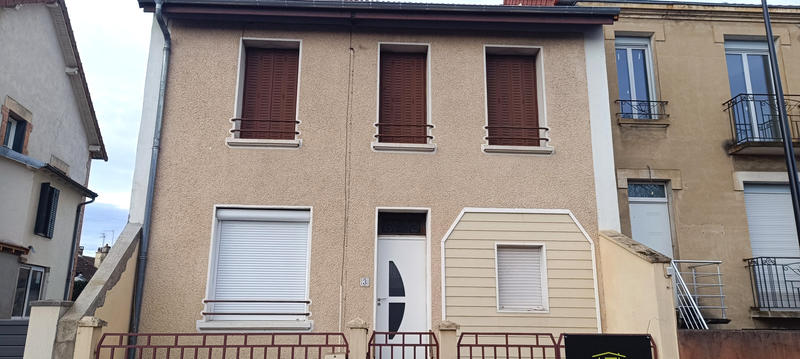 Maison - 91 m² - 5 pièces