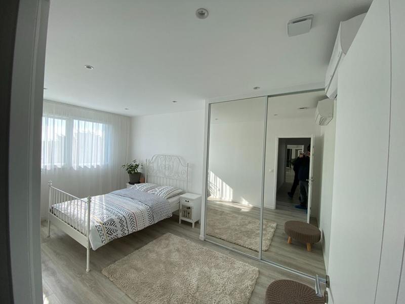 Maison - 188 m² - 6 pièces