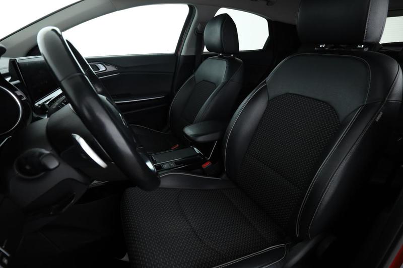 Kia Xceed 1.6 CRDi Isg Mhev Design Dct7 136 ch