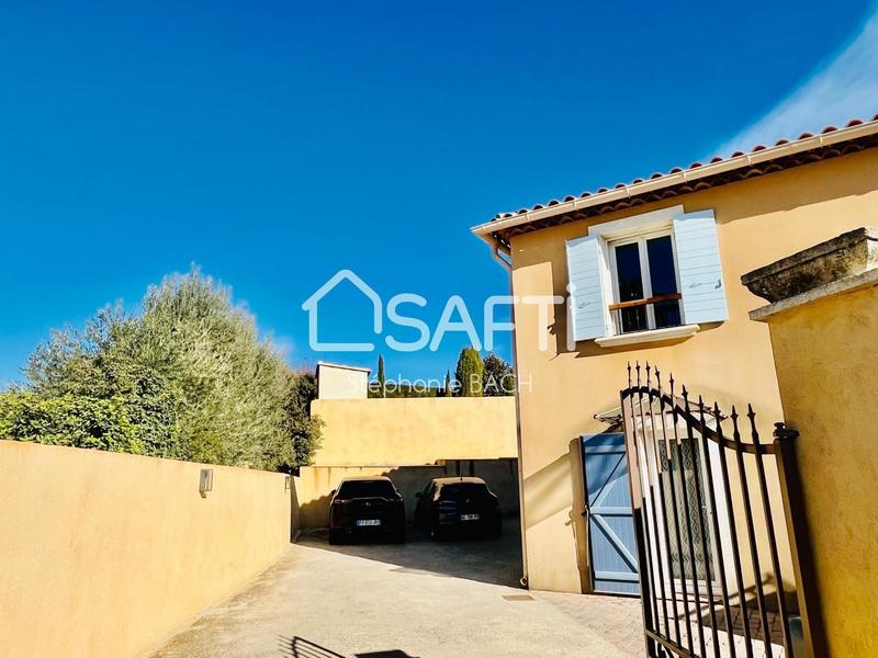 Villa - 212 m² - 9 pièces