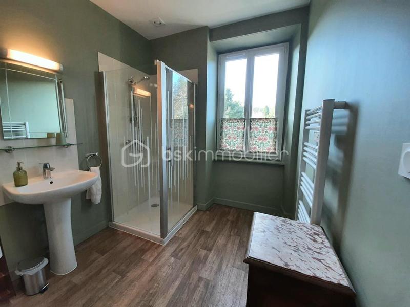 Maison en pierre - 304 m² - 12 pièces